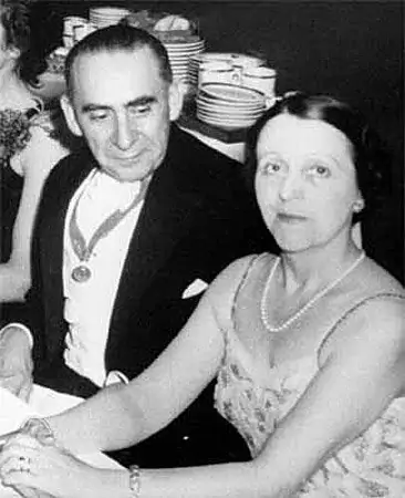 imgi_227_10.jpg__1000x513_q85